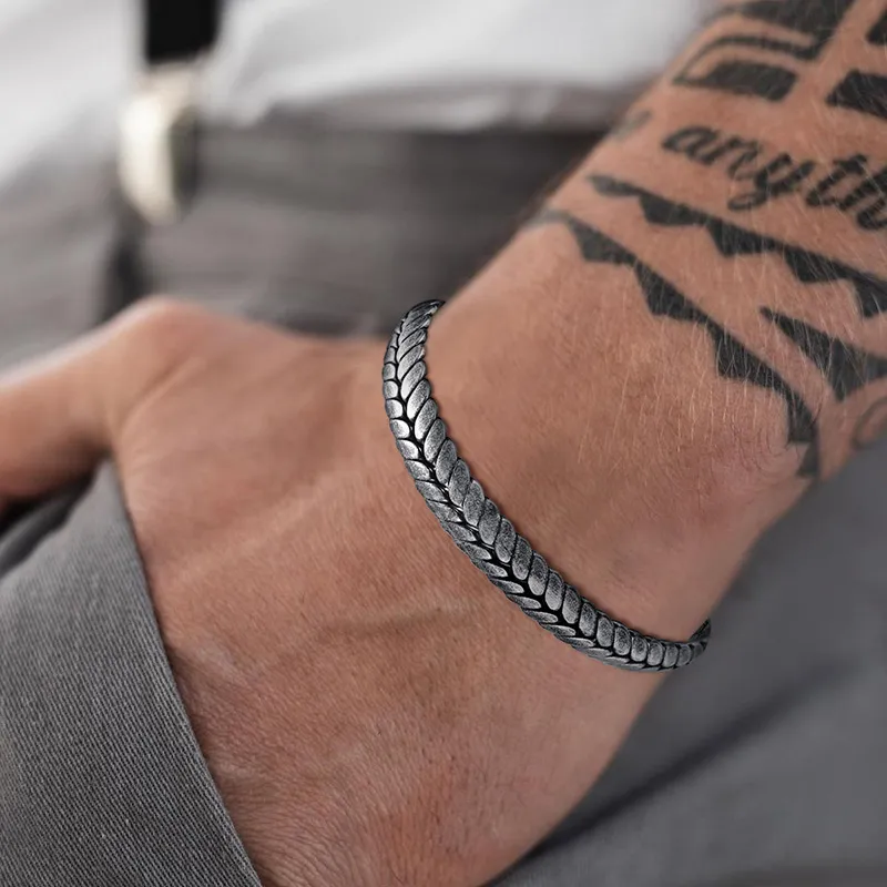 Bracelete Masculino em Aço Inoxidável Escamas - Image 3