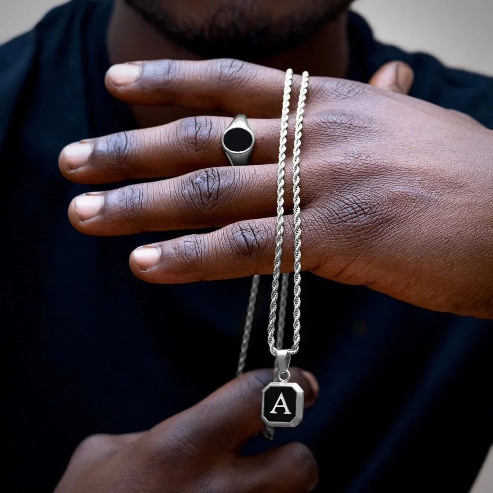 Colar Masculino com Pingente de Letra Inicial em Aço Inoxidável - Image 6